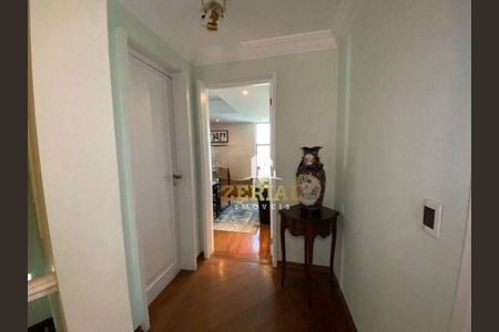 11_photo/94ce5cb48b.3e6957092a4c223d-ATLAS-b55aec79-64b7-40f3-85d7-c6f2f68dabb0.jpg de casa para alugar com 4 quartos, 650m² em Jardim Sao Caetano, São Caetano do Sul