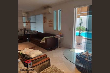 5_photo/94ce5cb505.98a2f1197ddc2320-ATLAS-e82f0fa3-2b54-4636-a8d5-9269a920cb07.jpg de casa à venda com 4 quartos, 233m² em Jardim Sao Caetano, São Caetano do Sul
