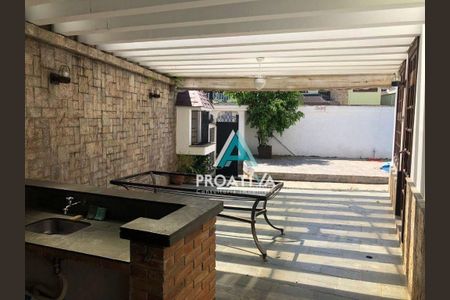 11_photo/94ce5cbaa1.561dcad3d0cedf12-ATLAS-7b38db99-1318-4d63-bf4a-2b136c2c7b22.jpg de casa para alugar com 4 quartos, 359m² em Jardim Sao Caetano, São Caetano do Sul