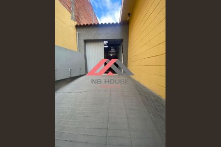 4_photo/94ce5cbb9b.c202053c0eb79174-ATLAS-cea0aecb-2d73-4d29-b215-2a0cf1cd8a59.jpg de casa à venda com 2 quartos, 110m² em São José, São Caetano do Sul