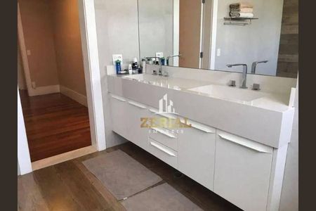 6_photo/94ce5cbda1.d70ed8d20206de87-ATLAS-a3f1d49d-08eb-4367-8d9e-a4c4cf9d782d.jpg de apartamento para alugar com 3 quartos, 234m² em Cerâmica, São Caetano do Sul