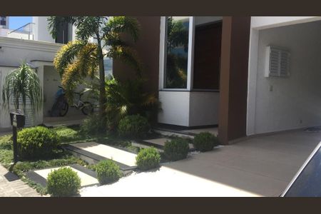 8_photo/94ce5cbed7.4cea1a0b3f6bbd2f-ATLAS-3fcd64eb-28b2-41f4-ac64-77d015a3a28a.jpg de casa para alugar com 3 quartos, 420m² em Cerâmica, São Caetano do Sul