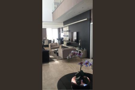 12_photo/94ce5cbed7.4cea1a0b3f6bbd2f-ATLAS-befe2f0c-39a4-48fc-b8fc-6c1d6a4f9a2c.jpg de casa para alugar com 3 quartos, 420m² em Cerâmica, São Caetano do Sul