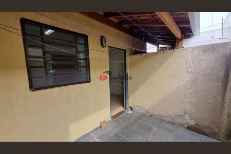 4_photo/94ce5cbf97.50bf5329f2c9fa68-ATLAS-6d08f0cc-cfe4-42de-81e1-159873fb6e8f.jpg de casa para alugar com 2 quartos, 78m² em Santo Antônio, São Caetano do Sul