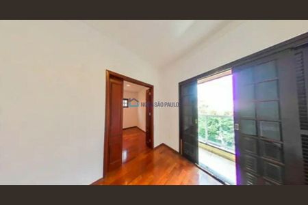 4_photo/94ce5cc07f.dd63bef89a0f751f-ATLAS-2fc4d5ab-9602-43ee-9243-aa681652fe54.jpg de casa à venda com 3 quartos, 480m² em Cerâmica, São Caetano do Sul