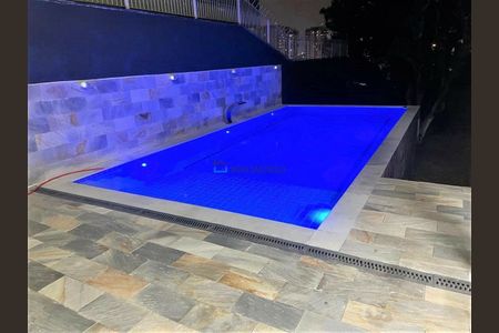 12_photo/94ce5cc07f.dd63bef89a0f751f-ATLAS-6f63b1d5-664c-42ad-87af-99472bbced6b.jpg de casa à venda com 3 quartos, 480m² em Cerâmica, São Caetano do Sul