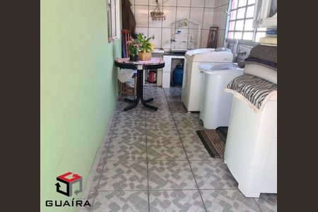 4_photo/94ce5cc1a9.4909862b8c1c38b1-ATLAS-203e6441-1326-4cc1-b3ea-d2143a14cd54.jpg de casa à venda com 4 quartos, 300m² em Cerâmica, São Caetano do Sul