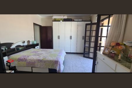 3_photo/94ce5cc1a9.4909862b8c1c38b1-ATLAS-e2dbb1f5-a0e0-4637-9508-ddfa89f62033.jpg de casa à venda com 4 quartos, 300m² em Cerâmica, São Caetano do Sul