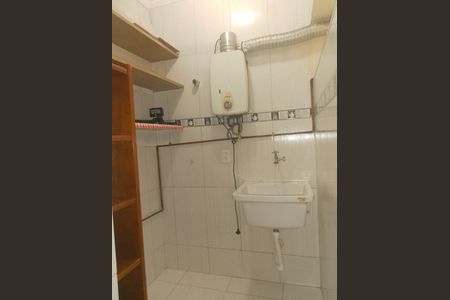 8_photo/94ce5cc45f.93b8fa184532727f-ATLAS-91be0e09-2afb-40c9-ae89-dc8f3d68667f.jpg de casa à venda com 1 quarto, 47m² em Osvaldo Cruz, São Caetano do Sul