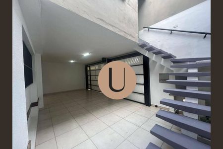 51_photo/94ce5cc46f.04684f9cd9272a30-ATLAS-809d63a8-bb63-4a53-93e4-a9d267d6461c.jpg de casa para alugar com 3 quartos, 216m² em Osvaldo Cruz, São Caetano do Sul