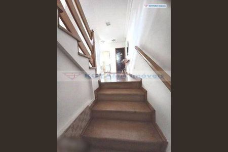 3_photo/94ce5cc5e7.e7390cb4c8920e14-ATLAS-20d598a9-e809-42c6-b098-a7b558ee47f8.jpg de casa à venda com 4 quartos, 336m² em Cerâmica, São Caetano do Sul