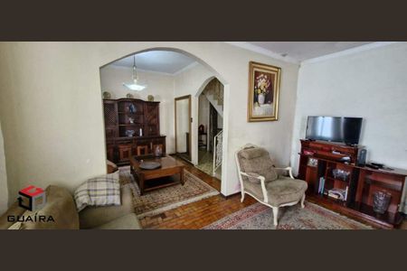 11_photo/94ce5cc70b.adea7a1cd79bc600-ATLAS-84fc5d42-0de9-4cf6-ba0e-19c0c991cb21.jpg de casa à venda com 4 quartos, 195m² em Cerâmica, São Caetano do Sul