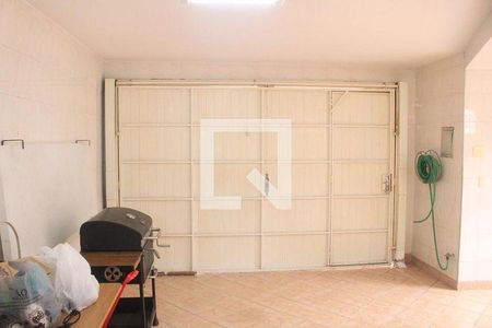 7_photo/94ce5cc75d.eb2bd2a9c3b2ded2-ATLAS-1c95db3a-cf38-4ca5-8288-07e2b8ba5608.jpg de casa à venda com 3 quartos, 150m² em Cerâmica, São Caetano do Sul