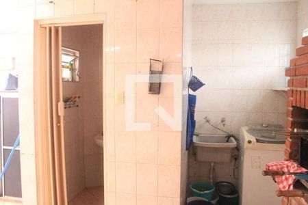 6_photo/94ce5cc75d.eb2bd2a9c3b2ded2-ATLAS-248826d5-b72b-4c95-9755-917f6718348b.jpg de casa à venda com 3 quartos, 150m² em Cerâmica, São Caetano do Sul