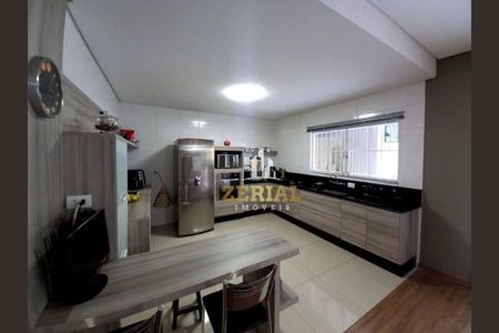 1_photo/94ce5cc7a1.e5b0f526cad1f31c-ATLAS-0514d701-7bf5-411e-ae2b-3e6bd6dbd29f.jpg de casa à venda com 4 quartos, 261m² em Cerâmica, São Caetano do Sul