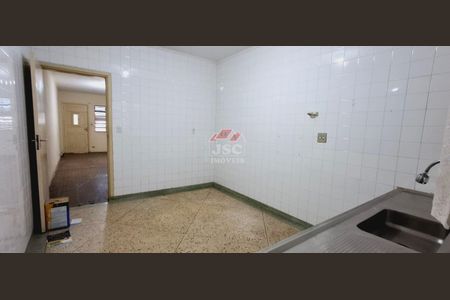 8_photo/94ce5cc879.bbd0c06dccd8b6dc-ATLAS-42c3e047-d0bc-4e2e-bb2f-ee7bd9cc0b6d.jpg de casa à venda com 2 quartos, 122m² em São José, São Caetano do Sul