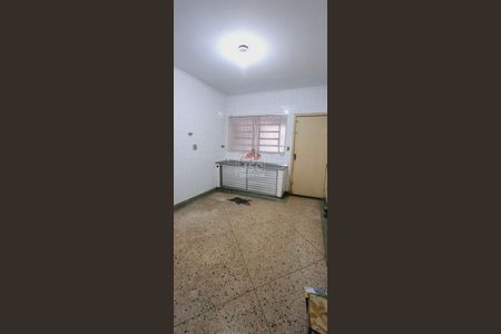 4_photo/94ce5cc879.bbd0c06dccd8b6dc-ATLAS-8e7eef1e-1c25-4787-88f9-7ac75549b6b4.jpg de casa à venda com 2 quartos, 122m² em São José, São Caetano do Sul