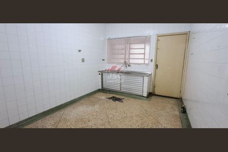 2_photo/94ce5cc879.bbd0c06dccd8b6dc-ATLAS-b6996080-8c6e-45ec-a387-5e5cef3c58ce.jpg de casa à venda com 2 quartos, 122m² em São José, São Caetano do Sul