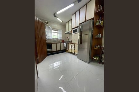 9_photo/94ce5ccbef.ea44b0009f7abdef-ATLAS-6c8cd55d-82b5-4491-a86b-556b1eaceb3a.jpg de casa para alugar com 3 quartos, 256m² em Oswaldo Cruz, São Caetano do Sul