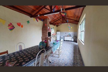 8_photo/94ce5ccc1d.ae537c11cfa6cc3a-ATLAS-8699b68b-e2d8-44aa-a50e-7975447ec2c4.jpg de casa à venda com 4 quartos, 283m² em Osvaldo Cruz, São Caetano do Sul