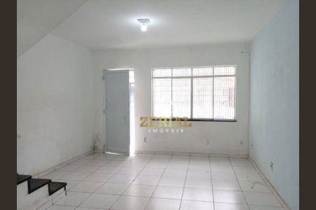 11_photo/94ce5cce4f.7a37549eceeba21f-ATLAS-5b85fcdc-31f1-403b-9bca-08923457fa8f.jpg de casa à venda com 3 quartos, 129m² em Osvaldo Cruz, São Caetano do Sul