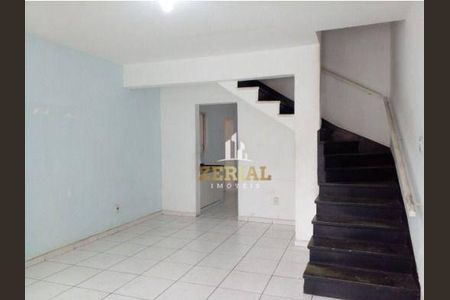 8_photo/94ce5cce4f.7a37549eceeba21f-ATLAS-e139b2bf-e4a6-445e-b5ac-75b8a00db302.jpg de casa à venda com 3 quartos, 129m² em Osvaldo Cruz, São Caetano do Sul