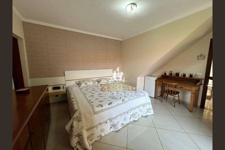 4_photo/94ce5ccea3.b88c9f23dde11cca-ATLAS-0ae809e8-b286-4854-a547-0d7b60cfdbf0.jpg de casa à venda com 3 quartos, 280m² em Osvaldo Cruz, São Caetano do Sul