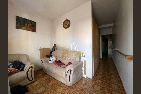 2_photo/94ce5cd391.3c20d05746a6d1b7-ATLAS-e5eef91a-4549-459f-a2b3-879254a69419.jpg de casa à venda com 4 quartos, 202m² em Olímpico, São Caetano do Sul