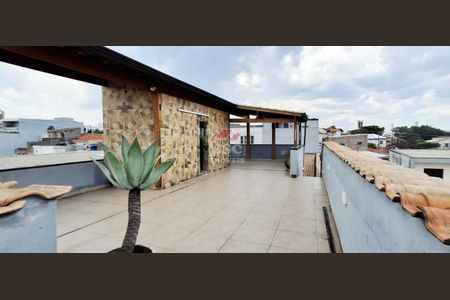 12_photo/94ce5cd3ef.b9011c6352d0a570-ATLAS-3bc24143-dcb0-4ffe-bb9e-8b93e4ecbfc9.jpg de casa para alugar com 2 quartos, 282m² em Olímpico, São Caetano do Sul