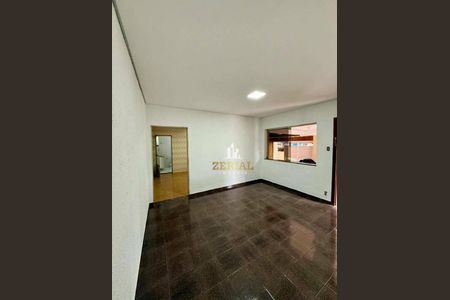 5_photo/94ce5cd3ef.e182d30f96765f76-ATLAS-0bf35c62-a21f-4458-b430-adbe63d4a022.jpg de casa à venda com 2 quartos, 189m² em Olímpico, São Caetano do Sul