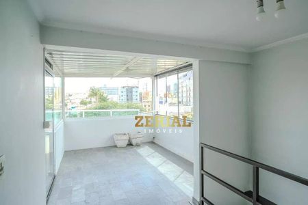 5_photo/94ce5cd537.7b14635dc7f45449-ATLAS-2ff02a77-3c54-401f-9962-9f53cf76e06a.jpg de casa para alugar com 3 quartos, 290m² em Santa Maria, São Caetano do Sul