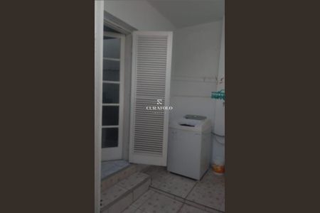 2_photo/94ce5cd73f.54b8780a509023fd-ATLAS-48e72521-01ca-4ed2-8b0e-9c6b4db253d8.jpg de casa à venda com 4 quartos, 144m² em Olímpico, São Caetano do Sul