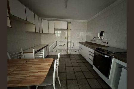 2_photo/94ce5cd94d.f279df7ab7105e24-ATLAS-d1dc60bd-23db-44db-92e0-d2b7dc2c3cd3.jpg de casa à venda com 3 quartos, 140m² em Olímpico, São Caetano do Sul