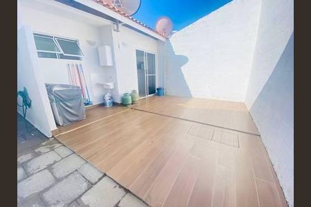 11_photo/94ce5cd953.181df9b8d02e64dd-ATLAS-cc6df63e-e3fd-41de-9687-4666b1604cc4.jpg de casa à venda com 3 quartos, 88m² em Santa Paula, São Caetano do Sul