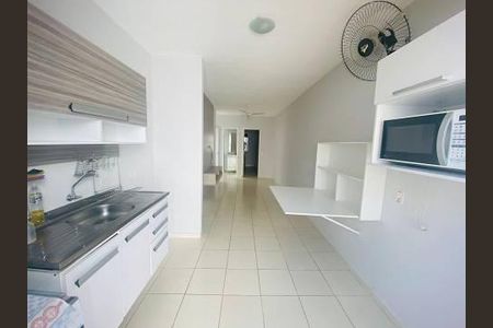 7_photo/94ce5cd953.181df9b8d02e64dd-ATLAS-faac7d8e-f696-4cf5-907c-8ef1393f7bf2.jpg de casa à venda com 3 quartos, 88m² em Santa Paula, São Caetano do Sul