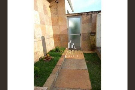 3_photo/94ce5cd97f.b5f4e39731e4f05c-ATLAS-9c6bd329-c491-42a7-a609-0b8d2c4451e1.jpg de casa à venda com 3 quartos, 162m² em Olímpico, São Caetano do Sul