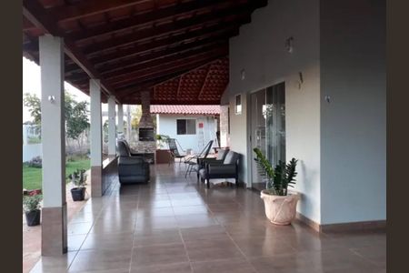 2_photo/94ce5cd9e9.2f15d505e37c7ac5-ATLAS-0249aeb4-f686-456f-ba86-2e6a12c11f69.jpg de casa à venda com 3 quartos, 220m² em Olímpico, São Caetano do Sul