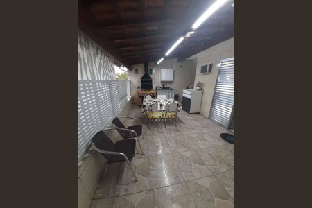 3_photo/94ce5cda0f.6ba4ef9df26df2e3-ATLAS-b258adba-0a34-4fe5-af4f-662e273de35e.jpg de casa à venda com 3 quartos, 118m² em Olímpico, São Caetano do Sul