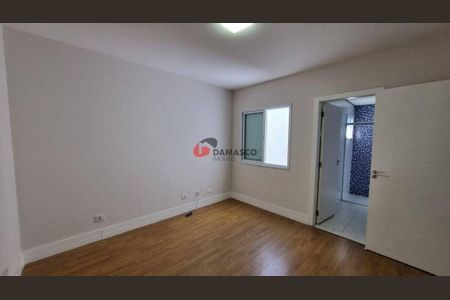 1_photo/94ce5cda65.c54d8ccd00eda198-ATLAS-06677fd6-15ec-46ae-8c51-e06beaa5d98d.jpg de casa para alugar com 3 quartos, 500m² em Olímpico, São Caetano do Sul