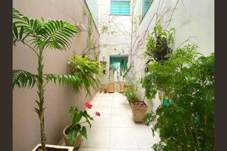 8_photo/94ce5cdaef.2008f600ea595daf-ATLAS-bcfe426f-8f5b-4713-979b-7925f6dfc808.jpg de casa à venda com 4 quartos, 287m² em Olímpico, São Caetano do Sul