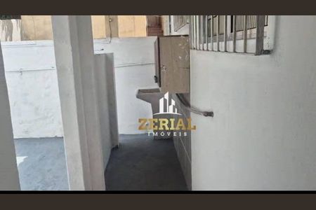 7_photo/94ce5cdb09.44b459b44fe4153f-ATLAS-6ef6cd64-e0b2-4fa2-95d5-00fd6bb2bf7c.jpg de casa para alugar com 1 quarto, 50m² em Olímpico, São Caetano do Sul