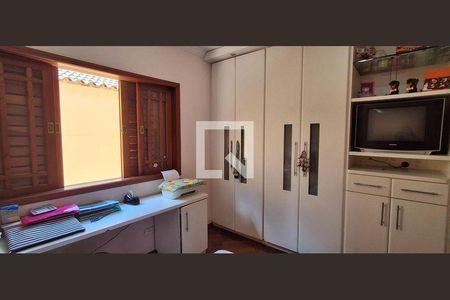 43_photo/94ce5cdcef.3c2637ef58290670-ATLAS-bacb28fe-b089-45a3-929a-8c869b6b3a87.jpg de casa à venda com 3 quartos, 311m² em Santa Paula, São Caetano do Sul