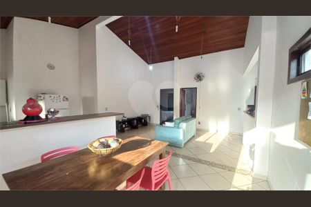 3_photo/94ce5cde25.ef9097c2fd5b064b-ATLAS-c0083e6d-688a-4981-a729-eeb348513c0a.jpg de casa à venda com 6 quartos, 290m² em Santa Paula, São Caetano do Sul