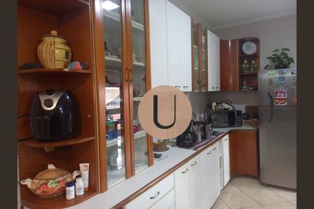 11_photo/94ce5cde8d.c306540ac7acf755-ATLAS-d7c4a209-c2e7-468d-acad-68d849b74119.jpg de casa à venda com 3 quartos, 304m² em Santa Paula, São Caetano do Sul