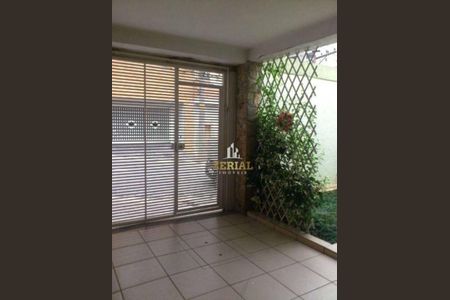 9_photo/94ce5cdead.4acb297f3ebc3f93-ATLAS-e94641b7-19c6-4dad-8df7-73a04e7f1fe8.jpg de casa à venda com 3 quartos, 193m² em Santa Paula, São Caetano do Sul