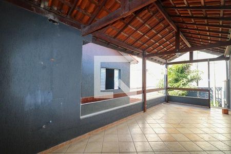 50_photo/94ce5ce78f.cd7643520c7b3c95-ATLAS-67422ba4-19fc-4d07-a6b7-d07924fccbb7.jpg de casa à venda com 4 quartos, 276m² em Santa Paula, São Caetano do Sul