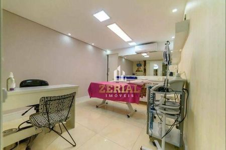 10_photo/94ce5ce82b.75e2b3fb788f2d45-ATLAS-4345e3c7-dc0a-463a-96d3-aaf10f0e4b25.jpg de casa à venda com 3 quartos, 480m² em Santa Paula, São Caetano do Sul