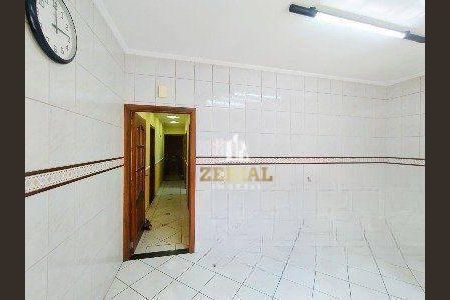 10_photo/94ce5ce96b.f14d7a494a64fc38-ATLAS-fd533422-c35e-4614-a5df-3aeffe2596f6.jpg de casa à venda com 4 quartos, 300m² em Santa Paula, São Caetano do Sul