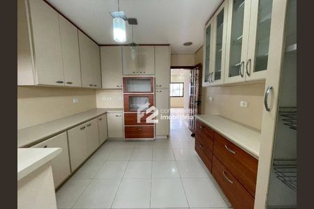 11_photo/94ce5cebc5.6ac93b9c68a0d030-ATLAS-92abdb1c-fc8b-4ea4-b18c-d1e0211cb68b.jpg de apartamento para alugar com 4 quartos, 320m² em Santo Antônio, São Caetano do Sul