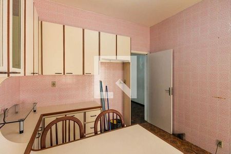 6_photo/94ce5cf67b.445c0bca81181d7a-ATLAS-49ea7e5c-85bd-43df-8a5c-d7343a59f112.jpg de casa à venda com 3 quartos, 265m² em Vila Bela, São Paulo